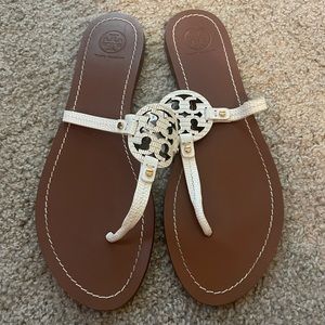 Tory Burch White/ Tan Sandals 8.5